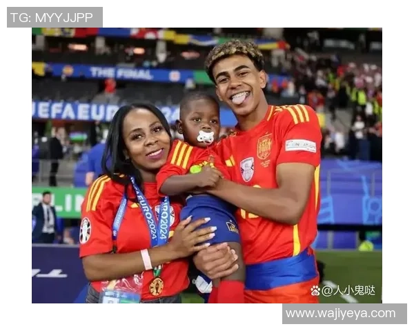 00年后崛起的足球天才球星盘点他们的成长历程与场上表现