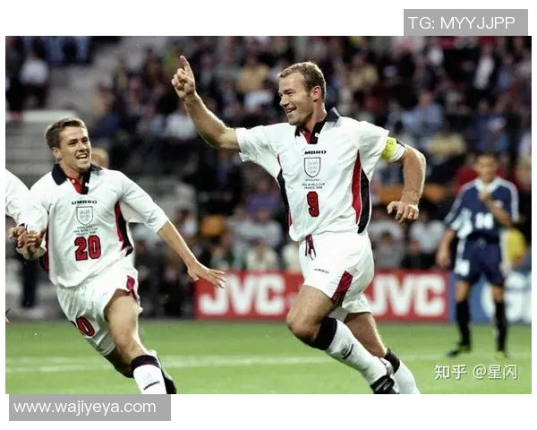 More：这位足球球星如何从默默无闻到闪耀绿茵场的传奇之路