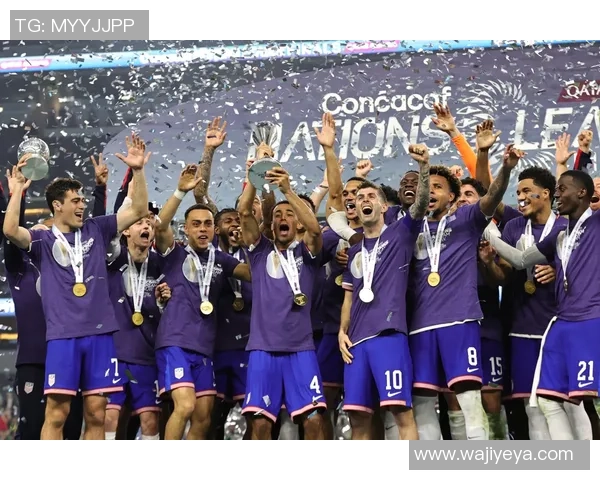 全球足坛六大传奇球星盘点他们的巅峰表现与辉煌时刻