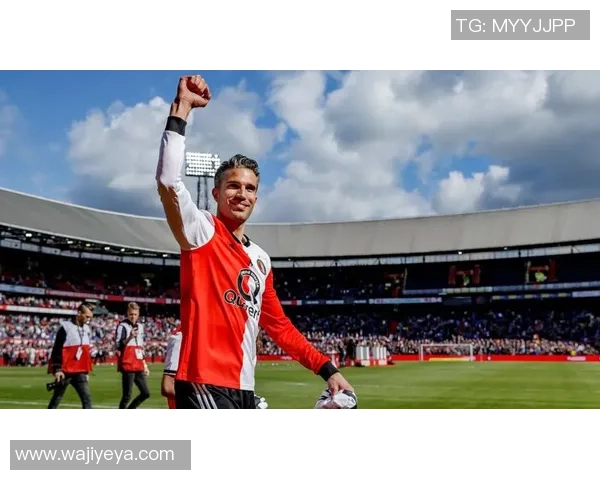 已退役足球巨星盘点:那些曾经驰骋绿茵场的传奇人物 已退役足球巨星盘点:那些曾经驰骋绿茵场的传奇人物